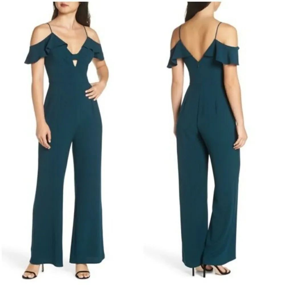 Charles Henry Flutter ColdShoulder Jumpsuit SzSM